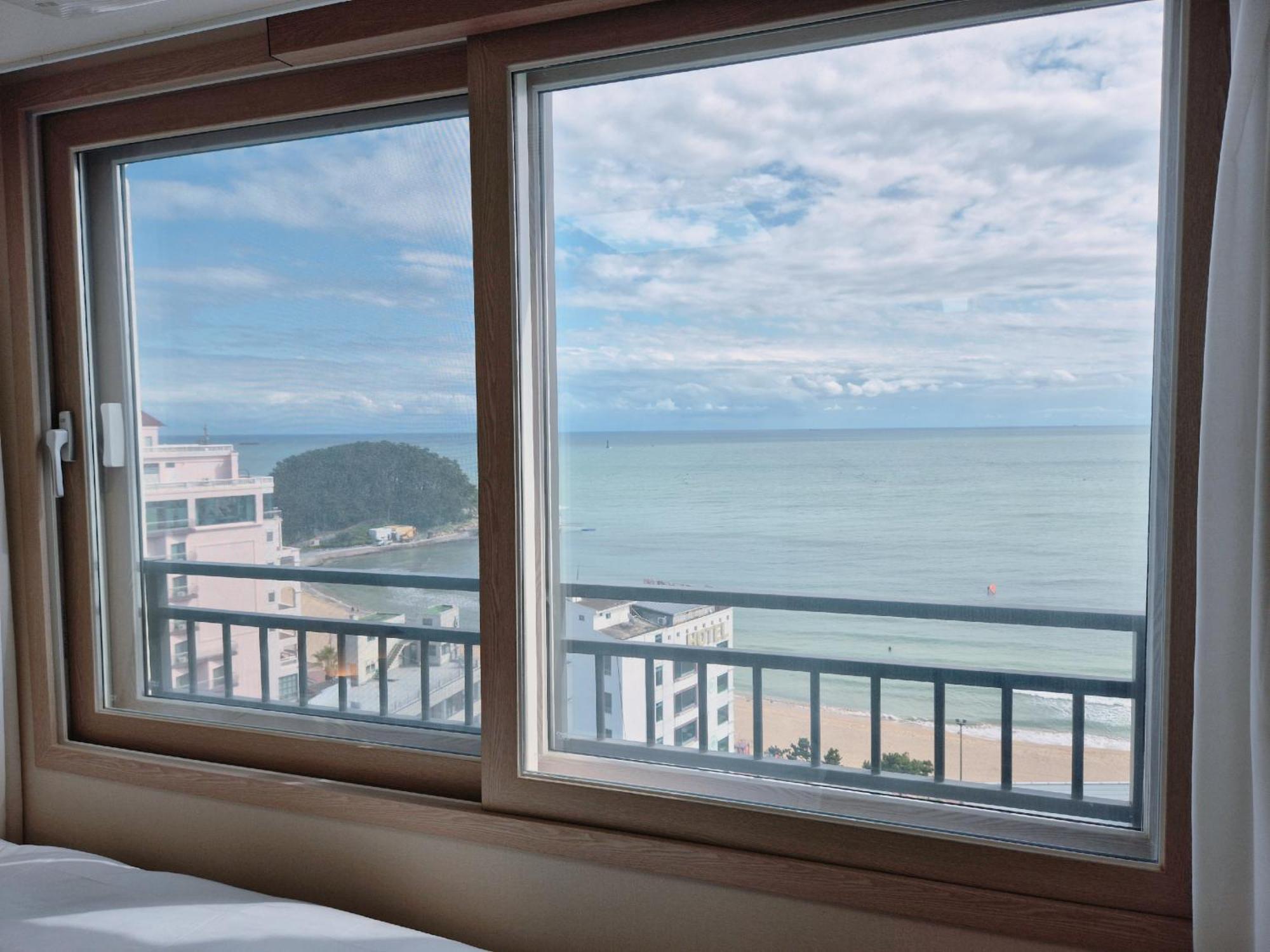 Hotel The First Ocean Songjeong Ciudad Metropolitana de Ciudad Metropolitana de Busan Exterior foto