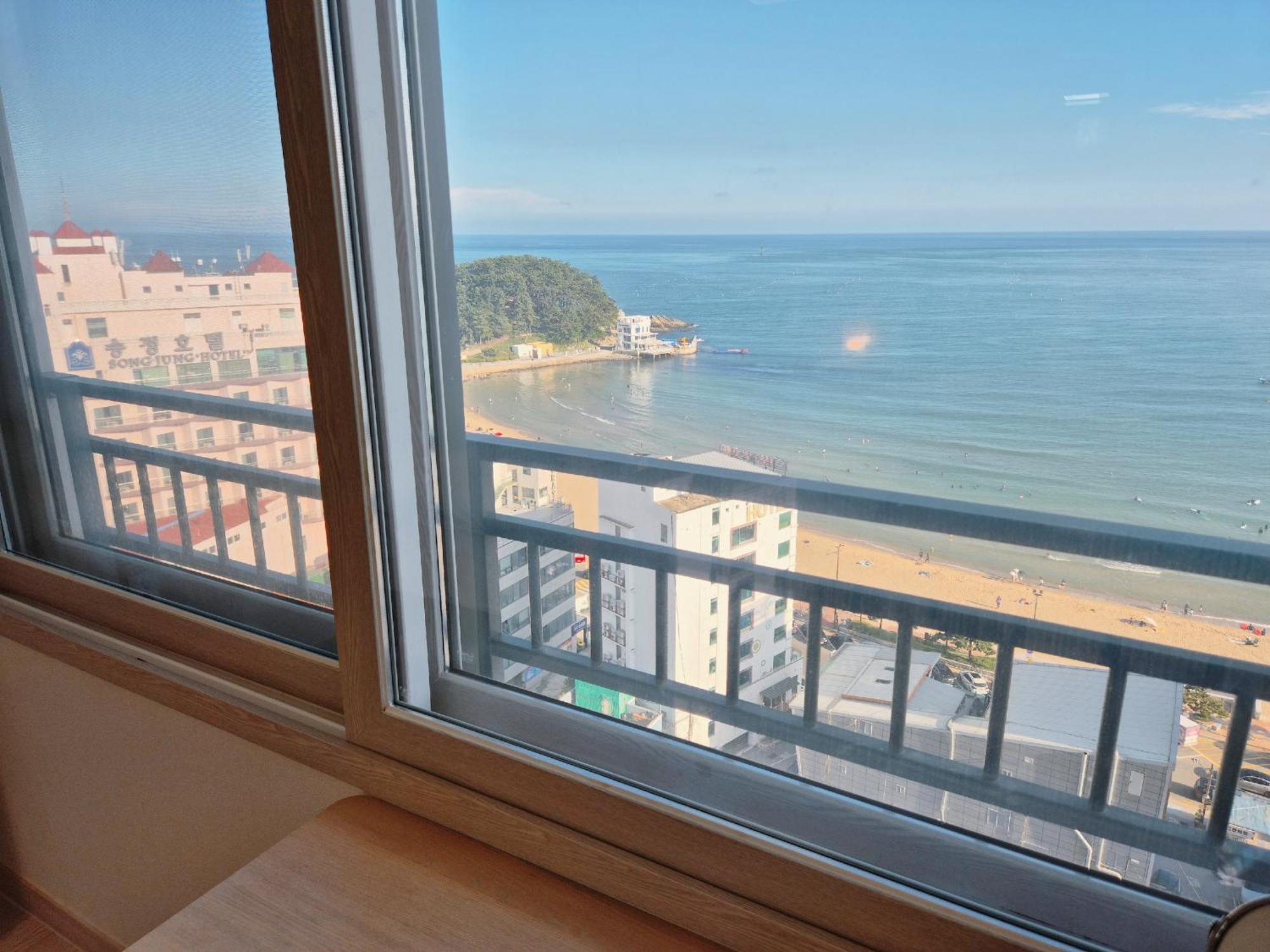 Hotel The First Ocean Songjeong Ciudad Metropolitana de Ciudad Metropolitana de Busan Exterior foto
